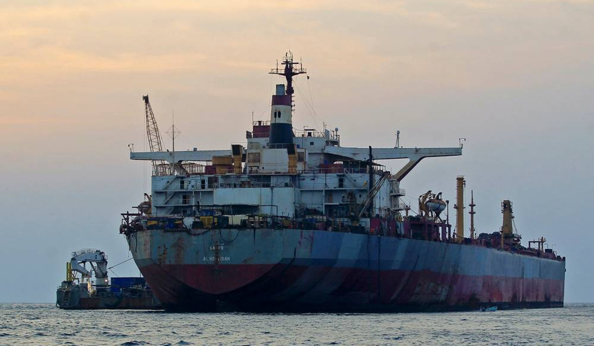 Qatar welcomes start of unloading oil from decaying FSO Safer in Red Sea